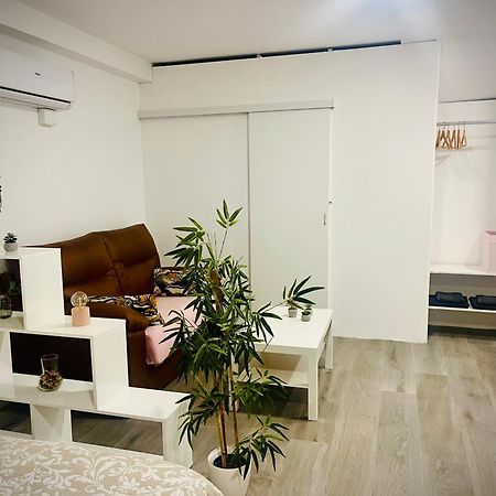 Luxury Carihuela Beach Торремолинос Экстерьер фото