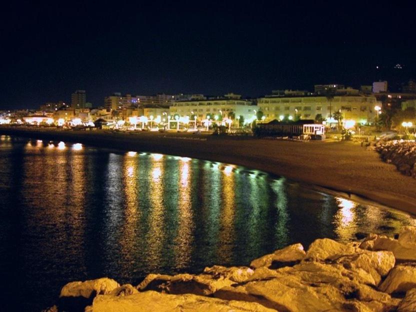 Luxury Carihuela Beach Торремолинос Экстерьер фото